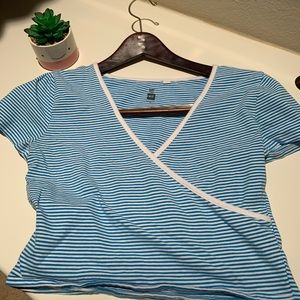 cropped tee